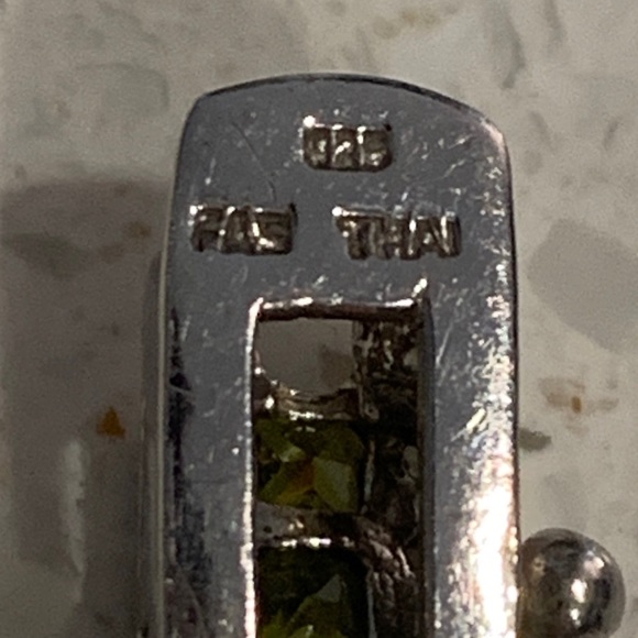 ๐ SOLD NWOT Gorgeous Silver Gemstones Bracelet - Picture 8 of 8